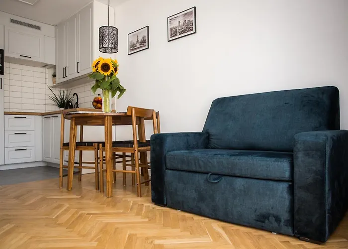 City Center Pereca, Next To Warsaw\'S Business District & Metro Onz, By Warsawskyline Apartments